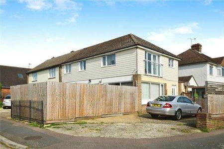 Broomhall Road, Chelmsford, CM1 - Photo 3