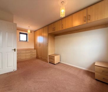 3 bedroom detached house to rent - Photo 3