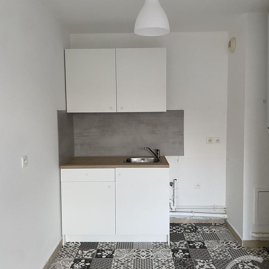 Location Appartement 2 pièces 37m² COULOMMIERS 77120 - Photo 1