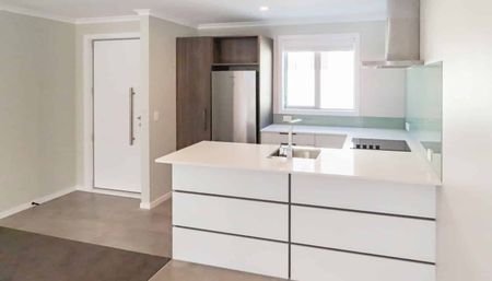 CENTRAL LOWER HUTT LIVING - Photo 2