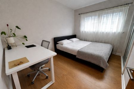 Room in a Shared Flat, Glasgow, G41 - Photo 4