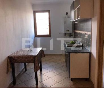 Apartament 3 camere, 56 mp, zona strazii Subcetate - Fotografie 3