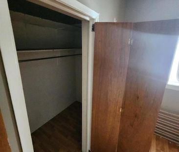 67 Daly Avenue - Photo 2