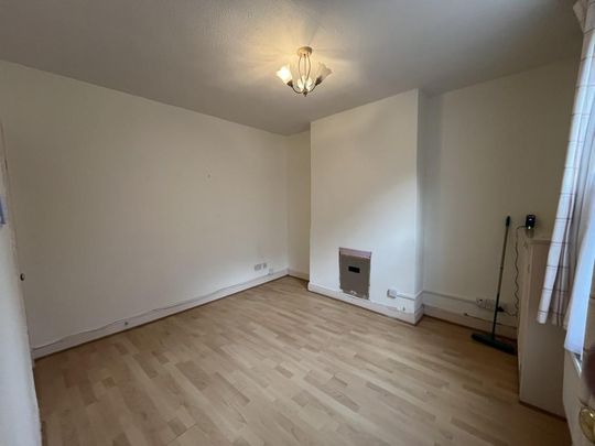 2 bedroom semi-detached house to rent - Photo 1