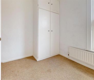 House to rent - Photo 6