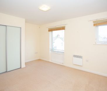 2 bedroom flat to rent, Available from 05/08/2024 - Photo 6