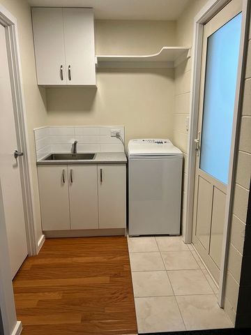 Chic 2BR Unit w/ Balcony in Chartwell - Photo 3