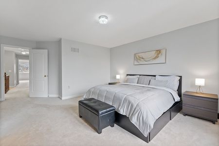 For Lease - 42 Ballymore Drive, Aurora, Ontario - Photo 3