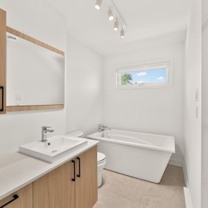 3½ Neuf, Bellefeuille, Saint-Jérôme - Photo 2