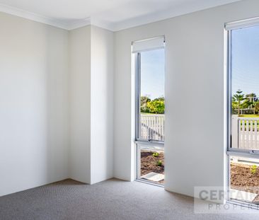 Brand New. Modern Elegance in Sought-After Alkimos Neighborhood - Photo 4