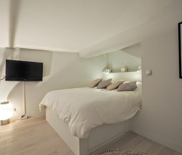 Apartment Quai d'Orsay large studio - Photo 5