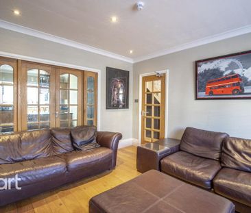 1 bedroom in a house share to rent - Photo 2