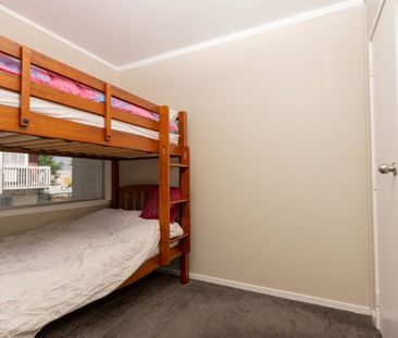 Lovely two-bedroom home at James Road - Photo 2