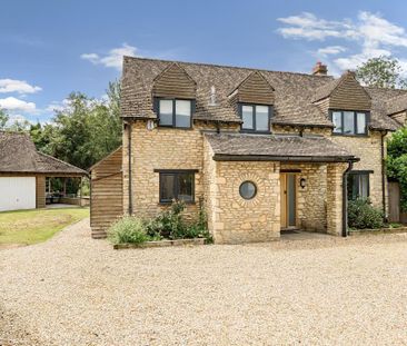 4 bedroom detached house to rent - Photo 4