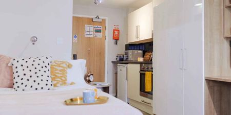 Platinum Studio - Photo 3