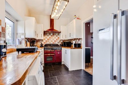 3 bedroom detached house to rent - Photo 5