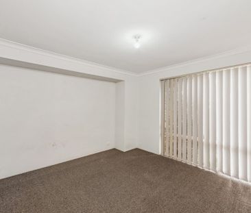 Spacious Family Home with Large Backyard - Photo 3