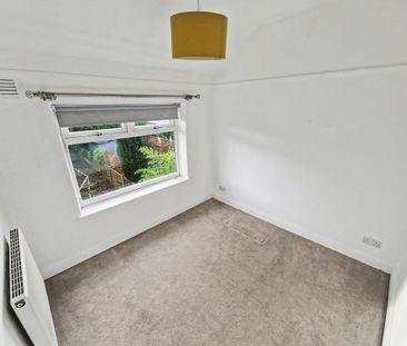2 bedroom semi-detached house to rent - Photo 4