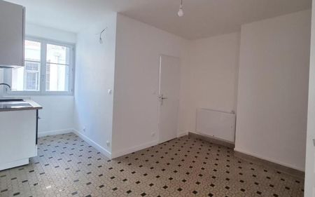 Location Appartement 3 pièces 41m² TOURS 37000 - Photo 3