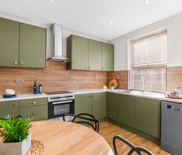 55 Headingley Avenue, Headingley, Leeds, LS6 3ER - Photo 2