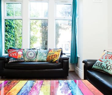 Estcourt Terrace, Headingley, Leeds - Photo 3