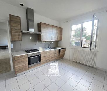 Tout savoir sur cette maison à Chambourcy - Photo 1