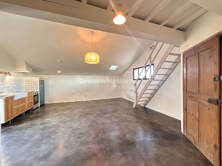 A LOUER Appartement T2 de 60m² centre de Chateauneuf Du Pape, - Photo 3