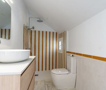 3 room luxury House for rent in Marbella, Spain - Photo 5