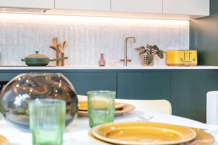 The Maple, Brent Cross, NW2 - Photo 4