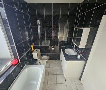 Room in a Shared House, Spratt Hall Rd, E11 - Photo 6