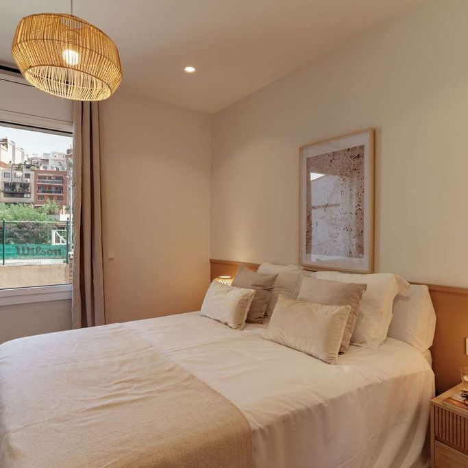 2 room luxury Apartment for rent in Barcelona, Spain - Photo 1