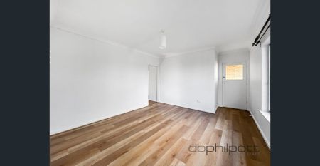 Renovated 2 Bedroom Unit - Photo 4