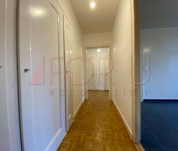 Renovated 3.5 room apartment with balcony opposite the Vermont park - Foto 5