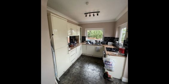 Room in a Shared House, Trafford Avenue, BD3 - Photo 3