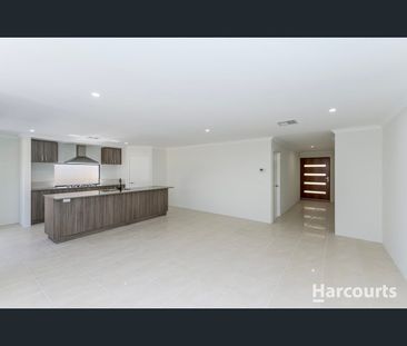 11 Thredbo Drive, Aveley, WA 6069 - Photo 5