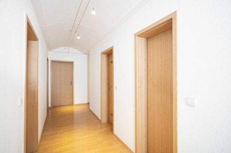 Großzügige 3-Zimmer Wohnung / Naturnahes Wohnen in Pforzheim - Photo 4