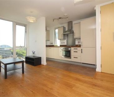 2 bedroom apartment to rent - Photo 6