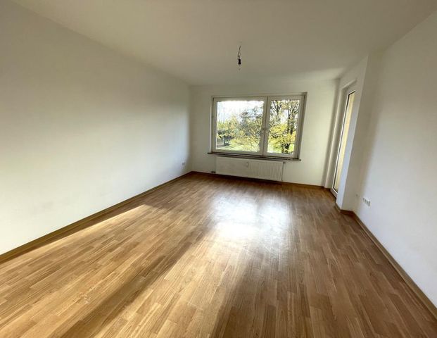 Sofort frei! Gemütliche Etagenwohnung mit Balkon in Wolfsburg - Foto 1