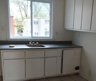 Bonne affaire 4 1/2 Québec - Photo 2