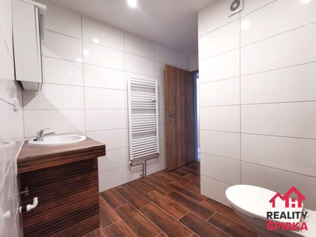 Pronájem bytu 2+kk 45 m² - Photo 3