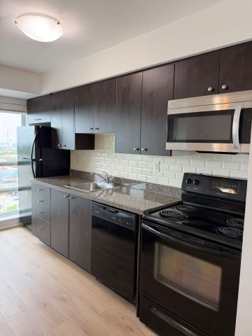 For Lease - 215 Queen Street Unit# 1511, Brampton, Ontario - Photo 2