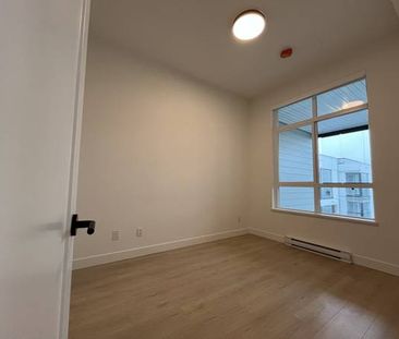 BRAND NEW PENTHOUSE – 1BD - IN LANGLEY FOR RENT - Photo 4