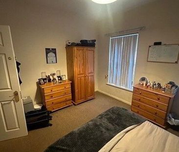 30 Surrey Street, Belfast, BT9 7FS - Photo 5