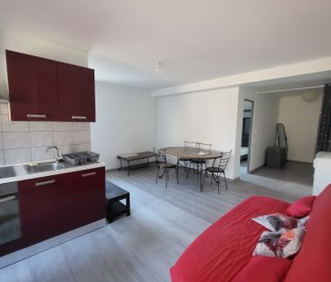 Appartement à louer, 2 pièces - Privas 07000 - Photo 2