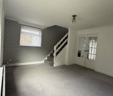Brookhurst Avenue, Bromborough - Photo 3