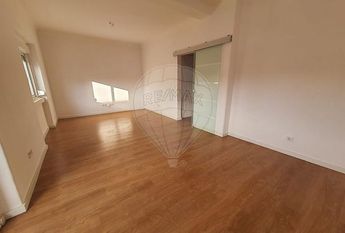 Apartamento T2 em Setúbal