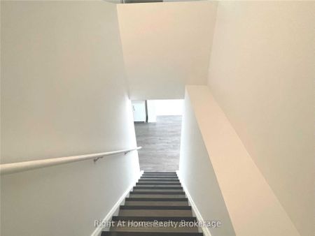 For Lease - 400 Alberta Street, Welland, Ontario - Photo 4