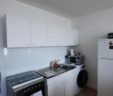 Louer appartement 2 pièces de 33 m² - Photo 2