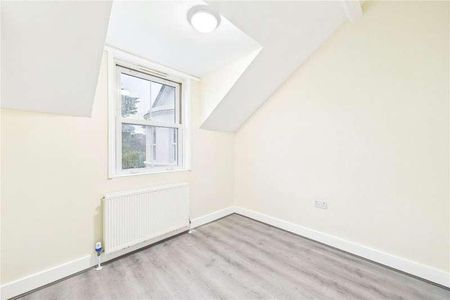 Newbury House, Andover Road, Newbury, Berkshire, RG14 - Photo 4