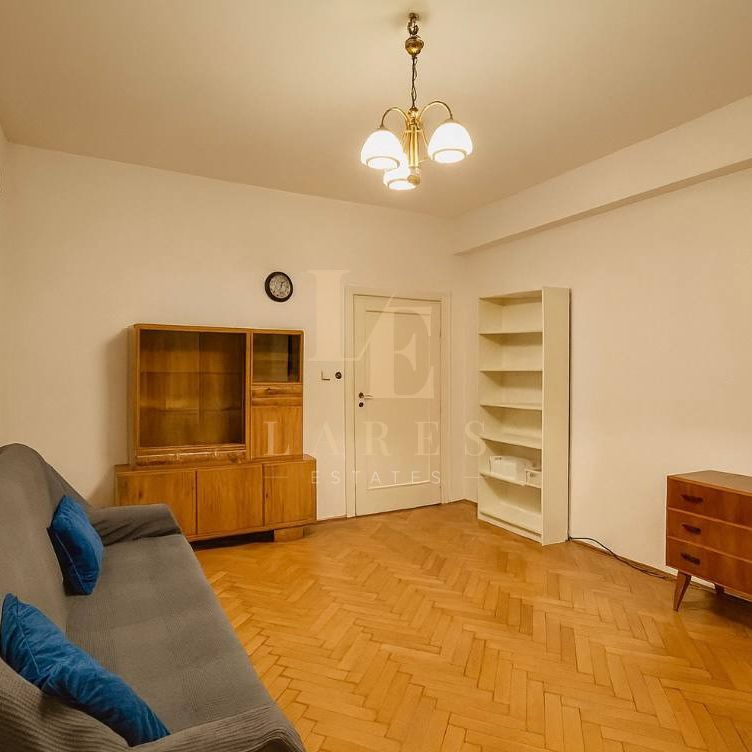 Mokotów | 2 pokoje | Kamienica | Oddzielna kuchnia - Фото 1